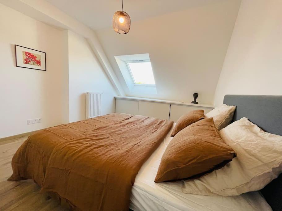 Appartement Lumineux Et Spacieux, Terrasse Et Parking Prive Concarneau Esterno foto