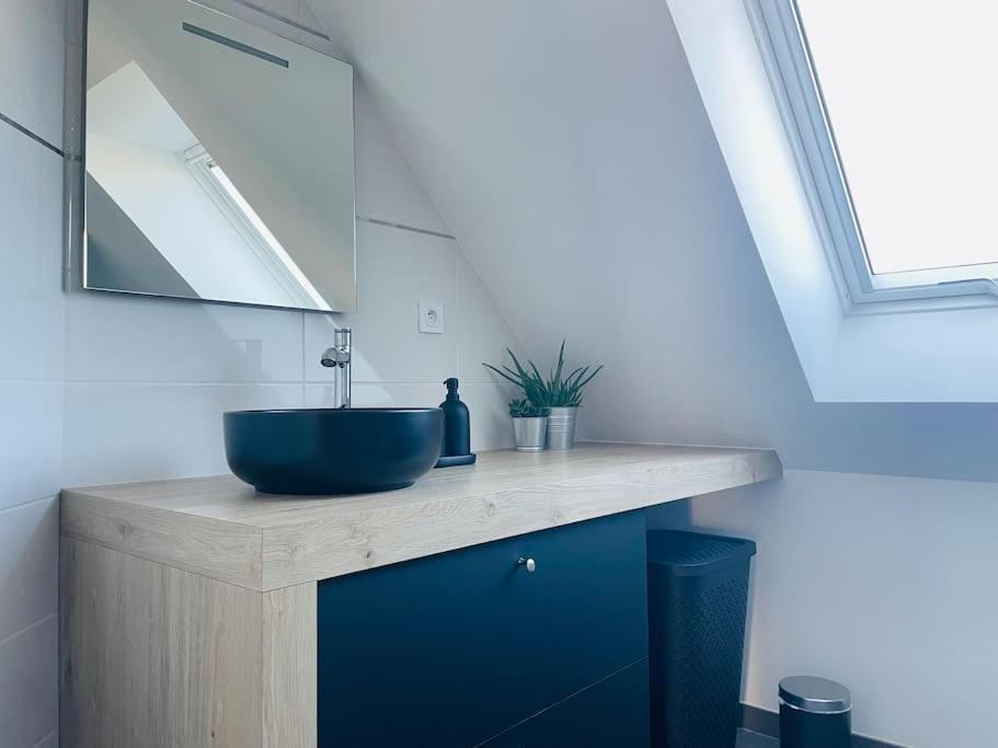 Appartement Lumineux Et Spacieux, Terrasse Et Parking Prive Concarneau Esterno foto